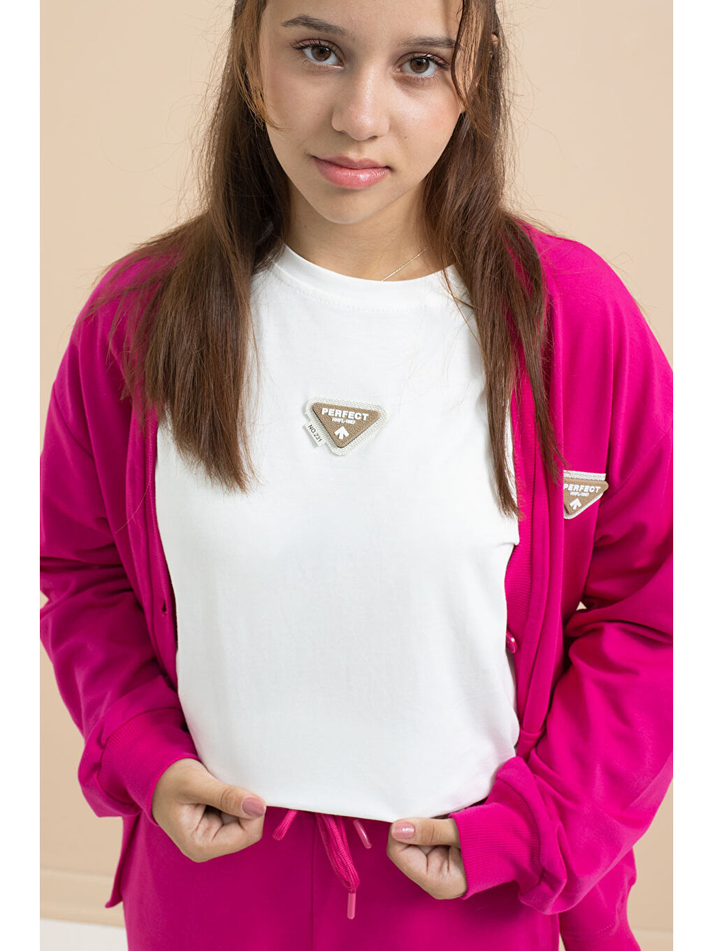 Fuşya Logo Detaylı Düğmeli Hırkalı kız Çocuk Yırtmaçlı 3'lü Atl-Üst Takım 21378-3