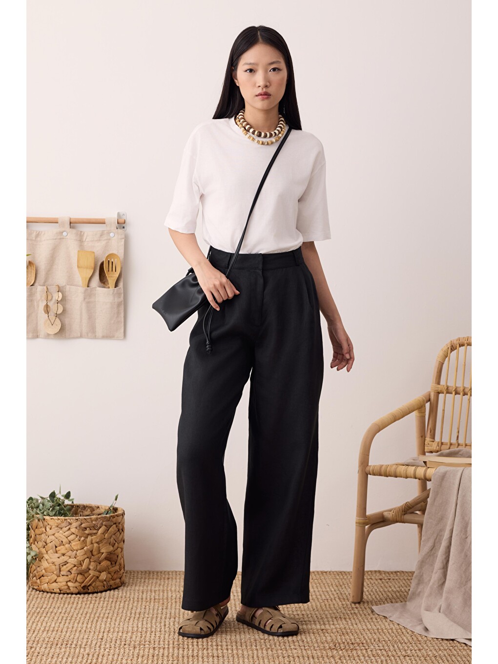 Pileli Basic Keten Pantolon Siyah-4