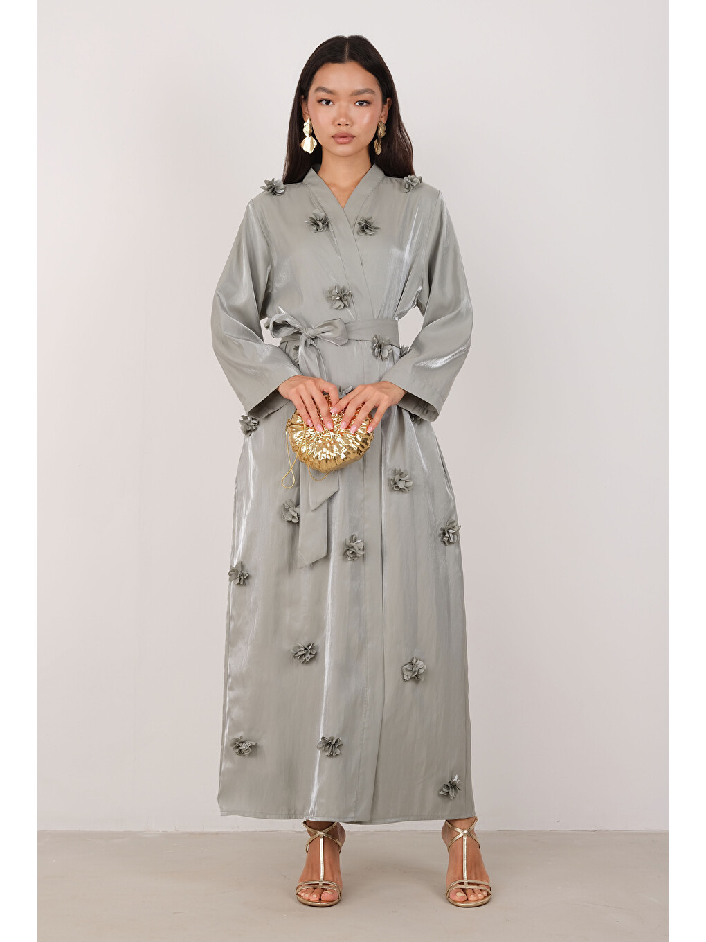 Yeşil Çiçekli Aplikeli Abaya Çağla-3