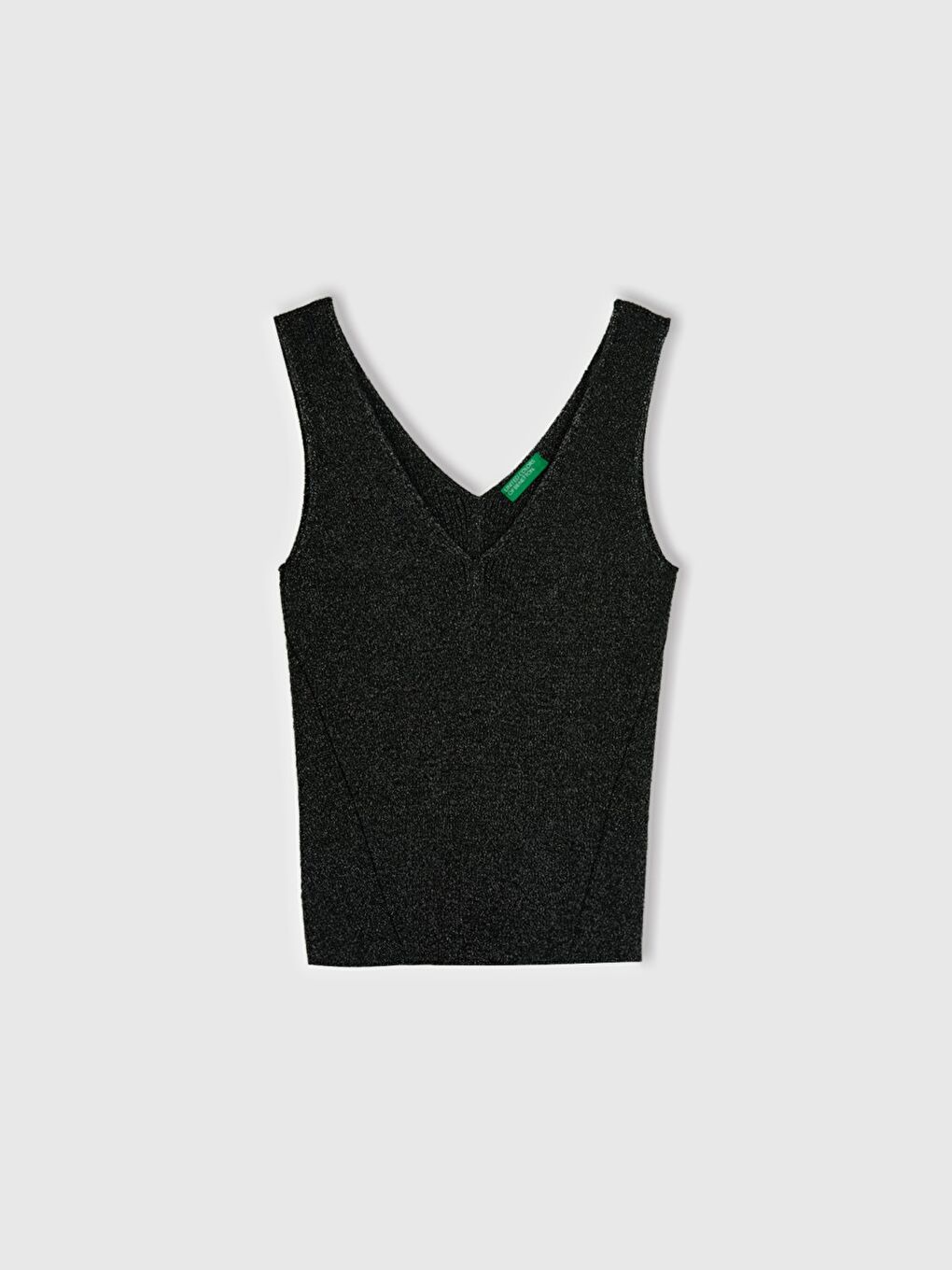 Gri Kadın Gümüş Pamuk Ve Viskoz Karışımlı Geniş Askılı Kolsuz V Yaka Üst