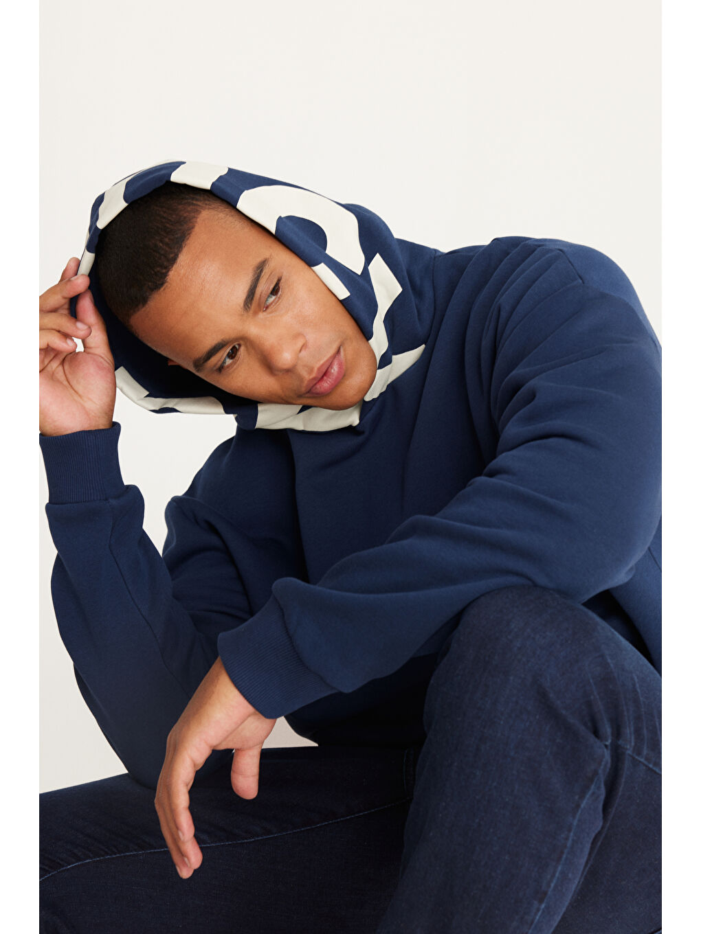 Erkek Lacivert Oversize Fit Bol Kesim Kapüşonlu İçi Polarlı Pamuklu Kapüşonlu Sweatshirt-4