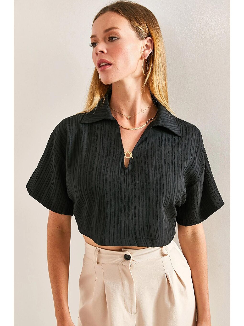 Siyah Kadın Crop Pamuk Krinkıl Bluz-1