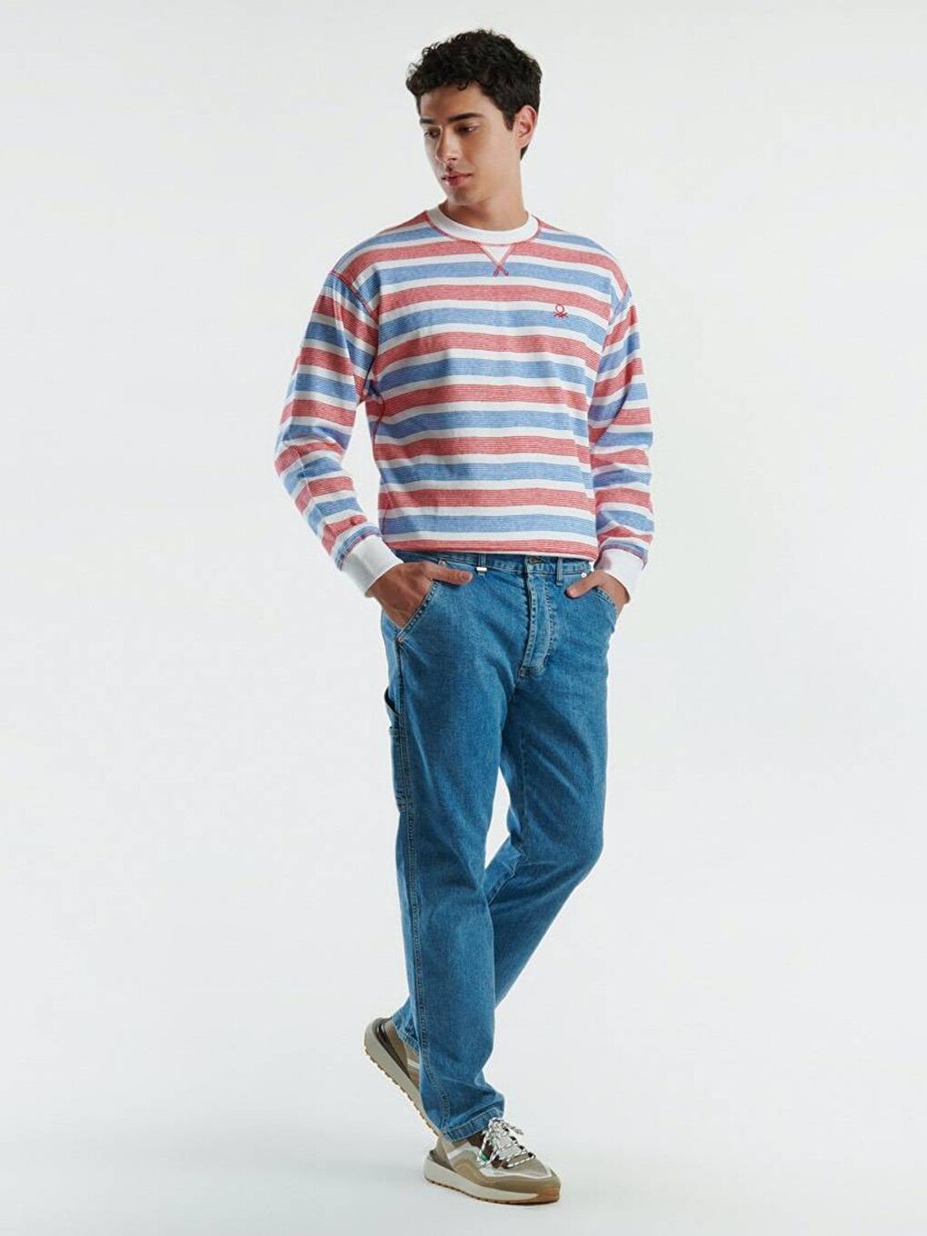 Erkek Mavi Pamuk Karışımlı Arkası Logo Etiketli Düz Paça Denim Pantolon