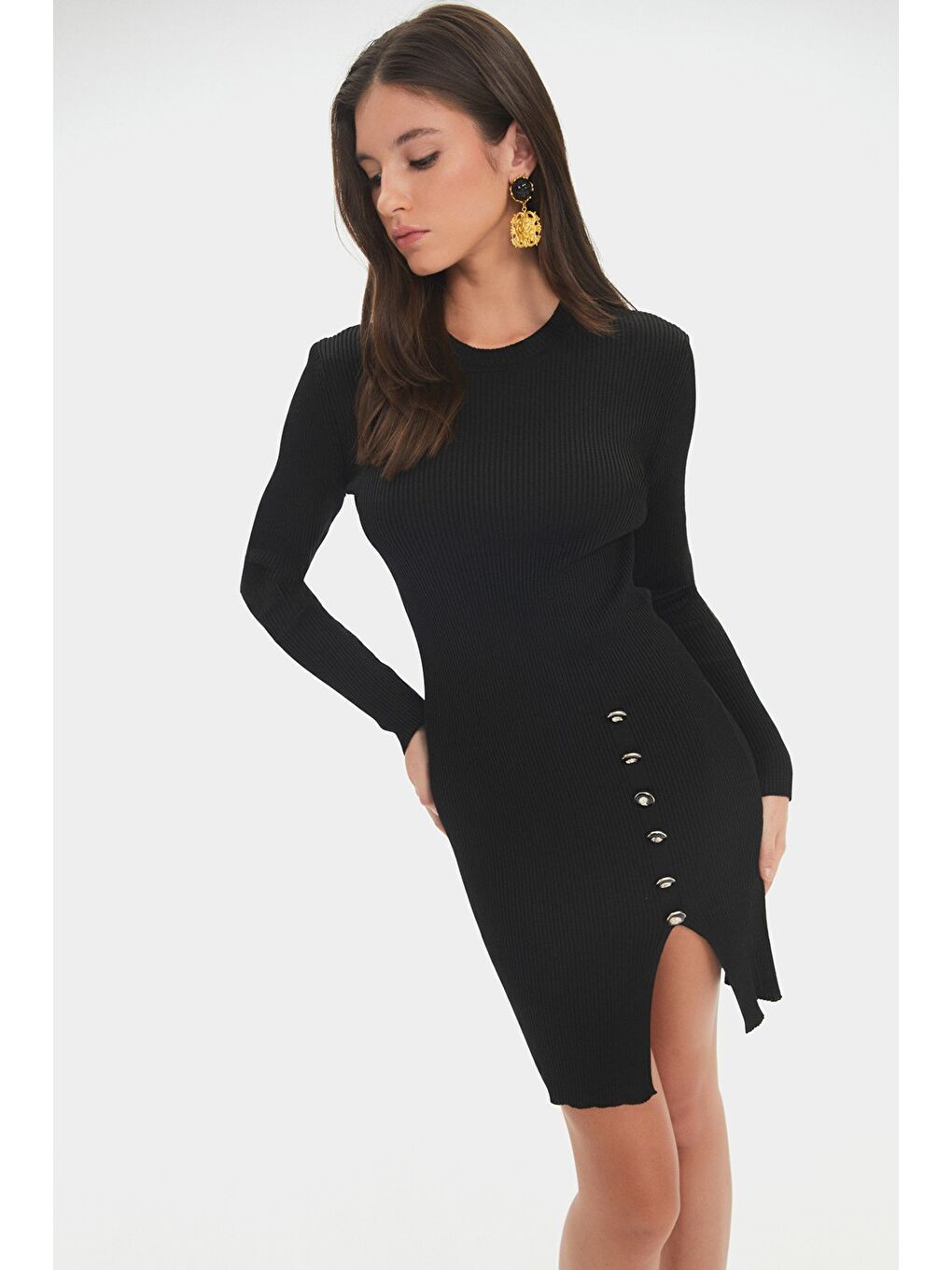 Siyah Kadın Uzun Kollu Yırtmaç Detaylı Mini Triko Elbise-3