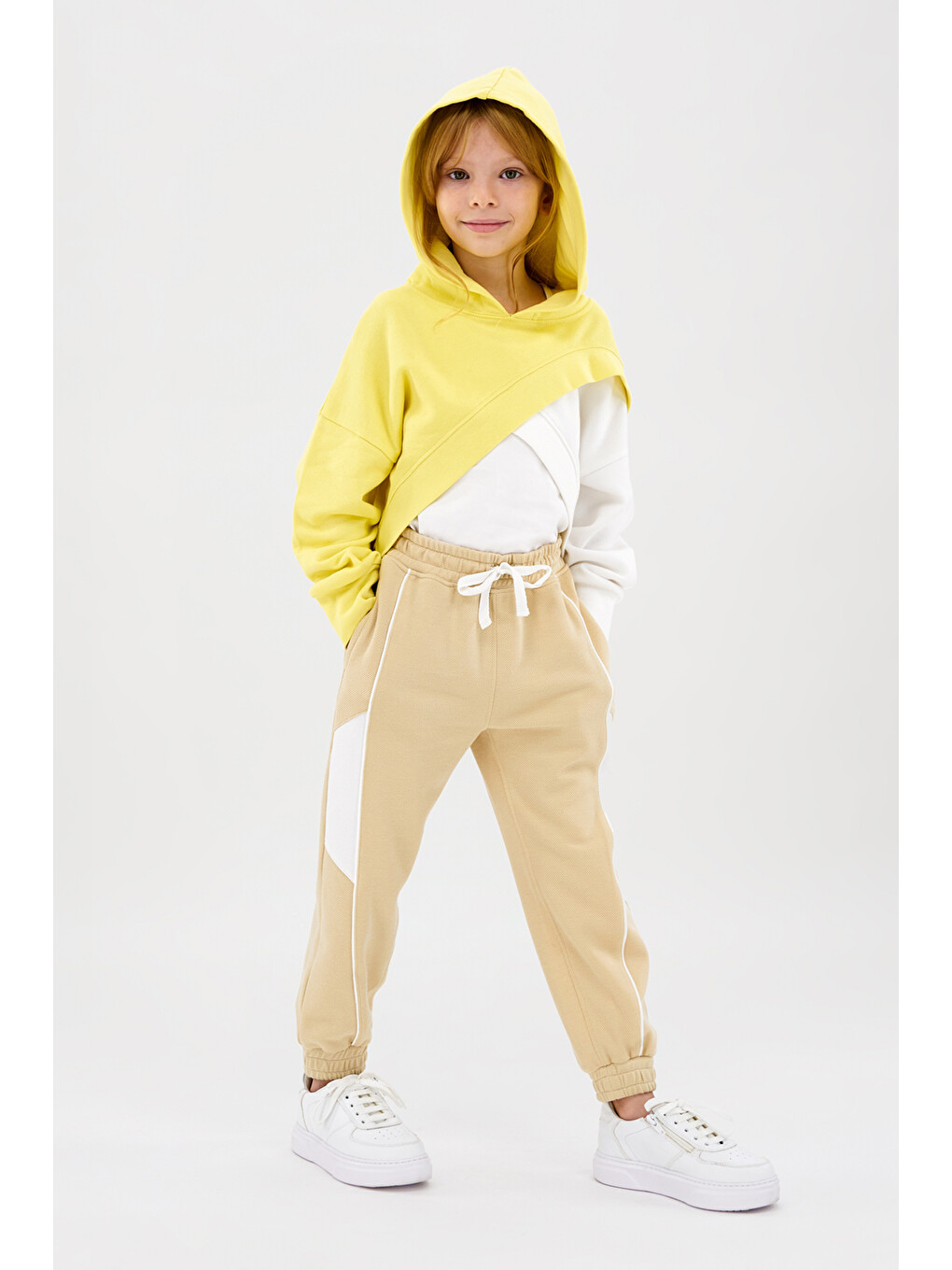 Kız Çocuk Asimetrik Sarı Sweatshirt-1