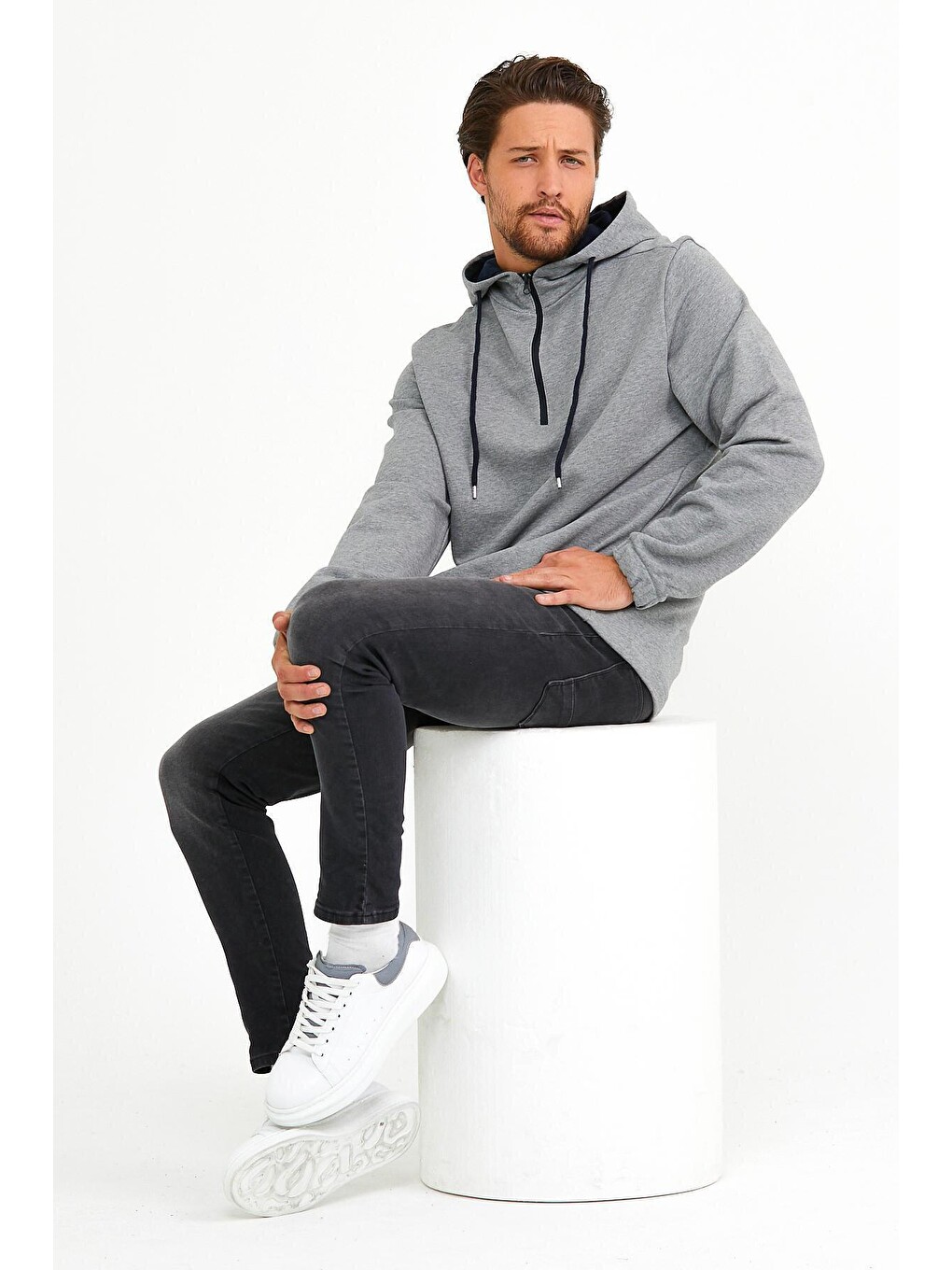 Gri Erkek Kapüşonlu Regular Fit Yarım Fermuarlı İnce Hoodie Spr22sw170-1