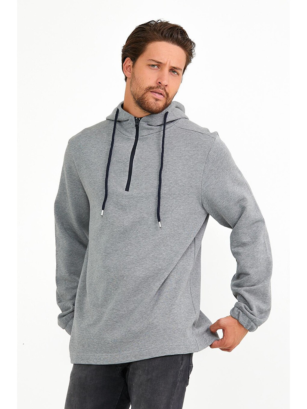 Gri Erkek Kapüşonlu Regular Fit Yarım Fermuarlı İnce Hoodie Spr22sw170-4