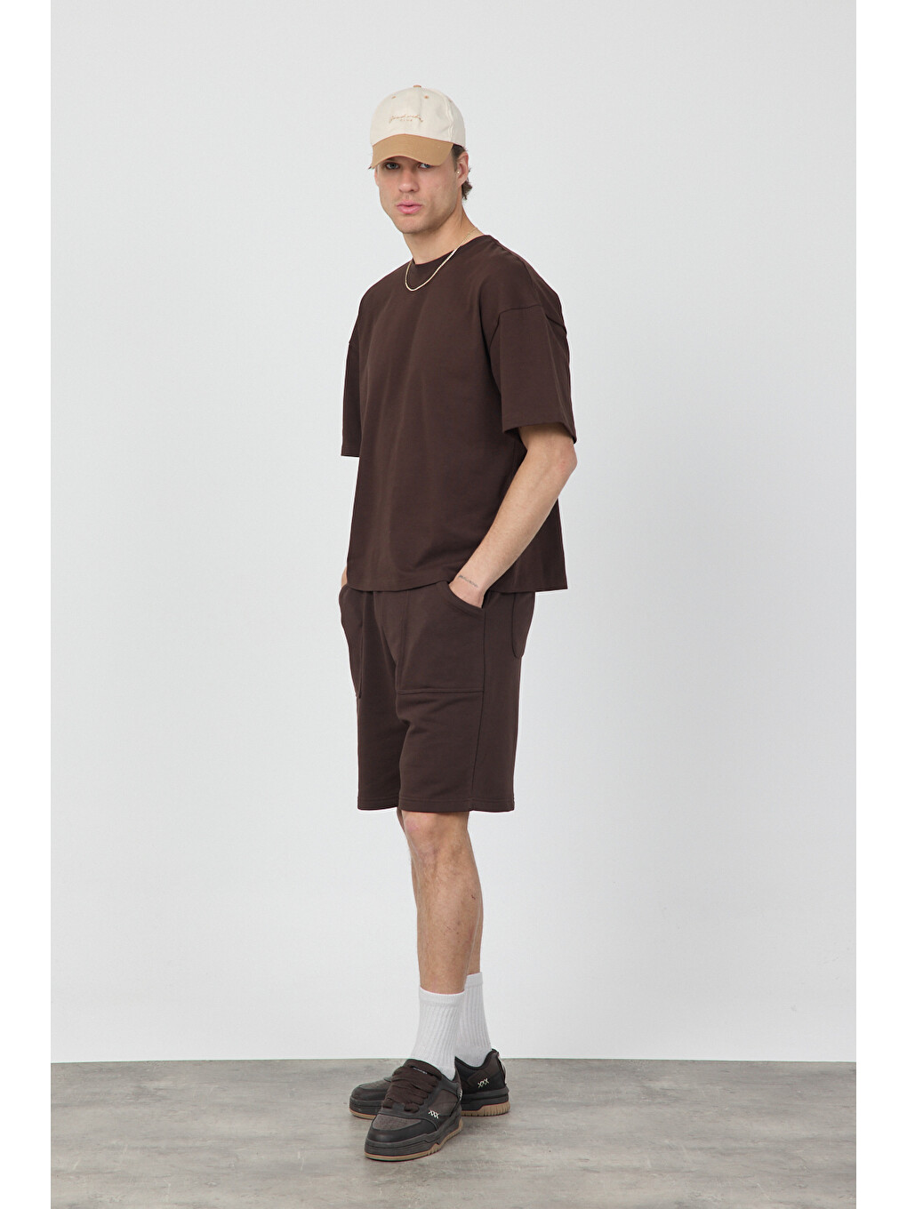 Erkek Chill Boxy Premium Kahverengi Tişört-4