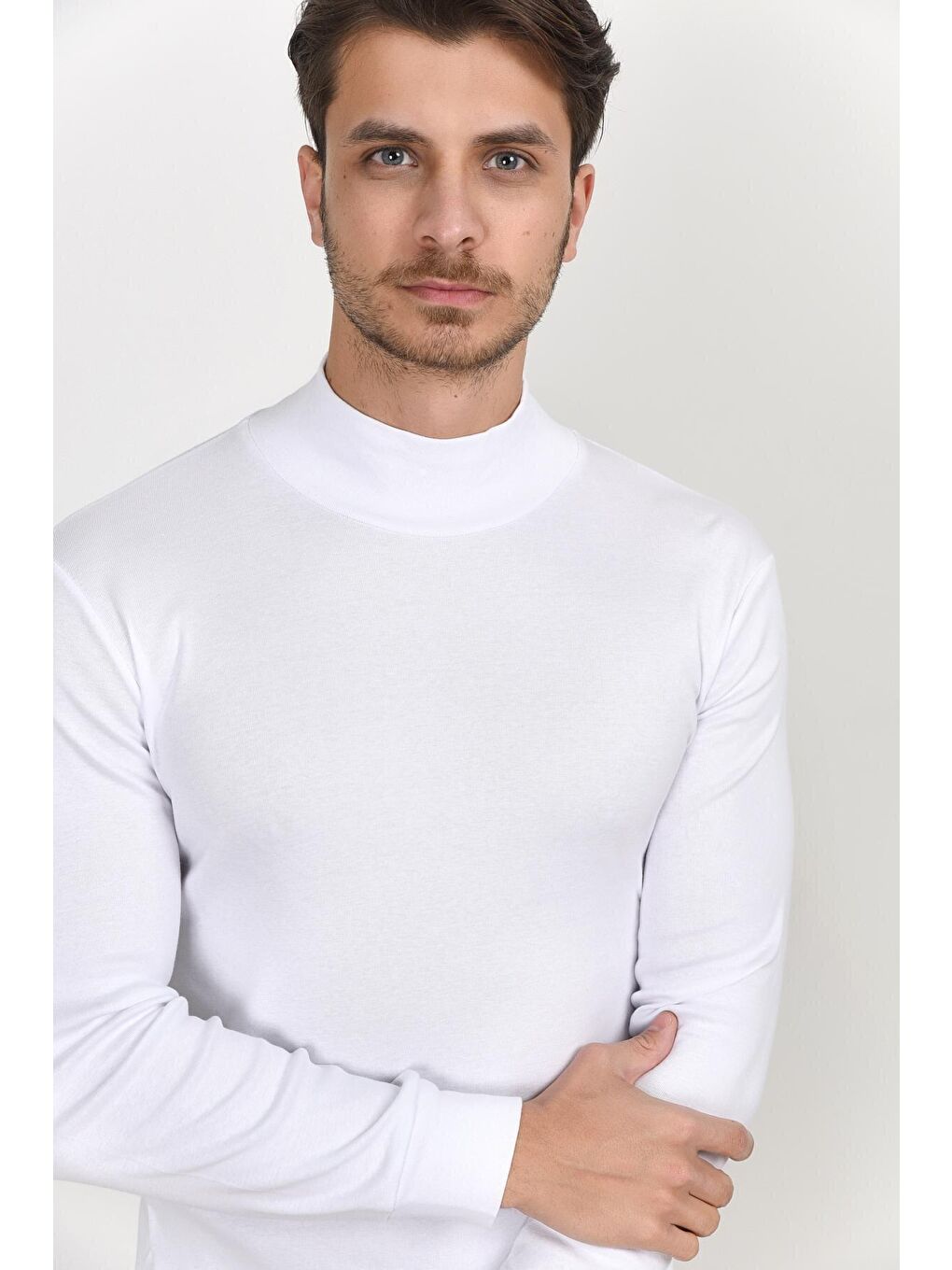 Beyaz Yarım Balıkcı Uzun Kollu Dar Kalıp İnce Erkek Sweatshirt SPR 2019K20