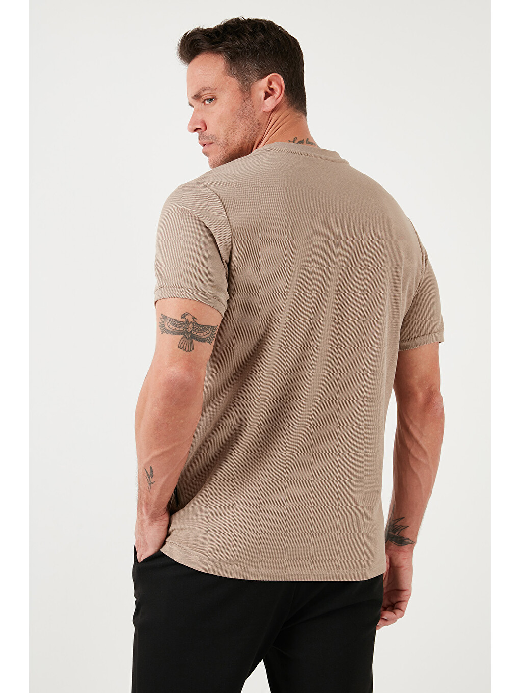 Bej Pamuklu Regular Fit Yarım Fermuarlı Erkek %100 Pamuk Tişört 5902653-4