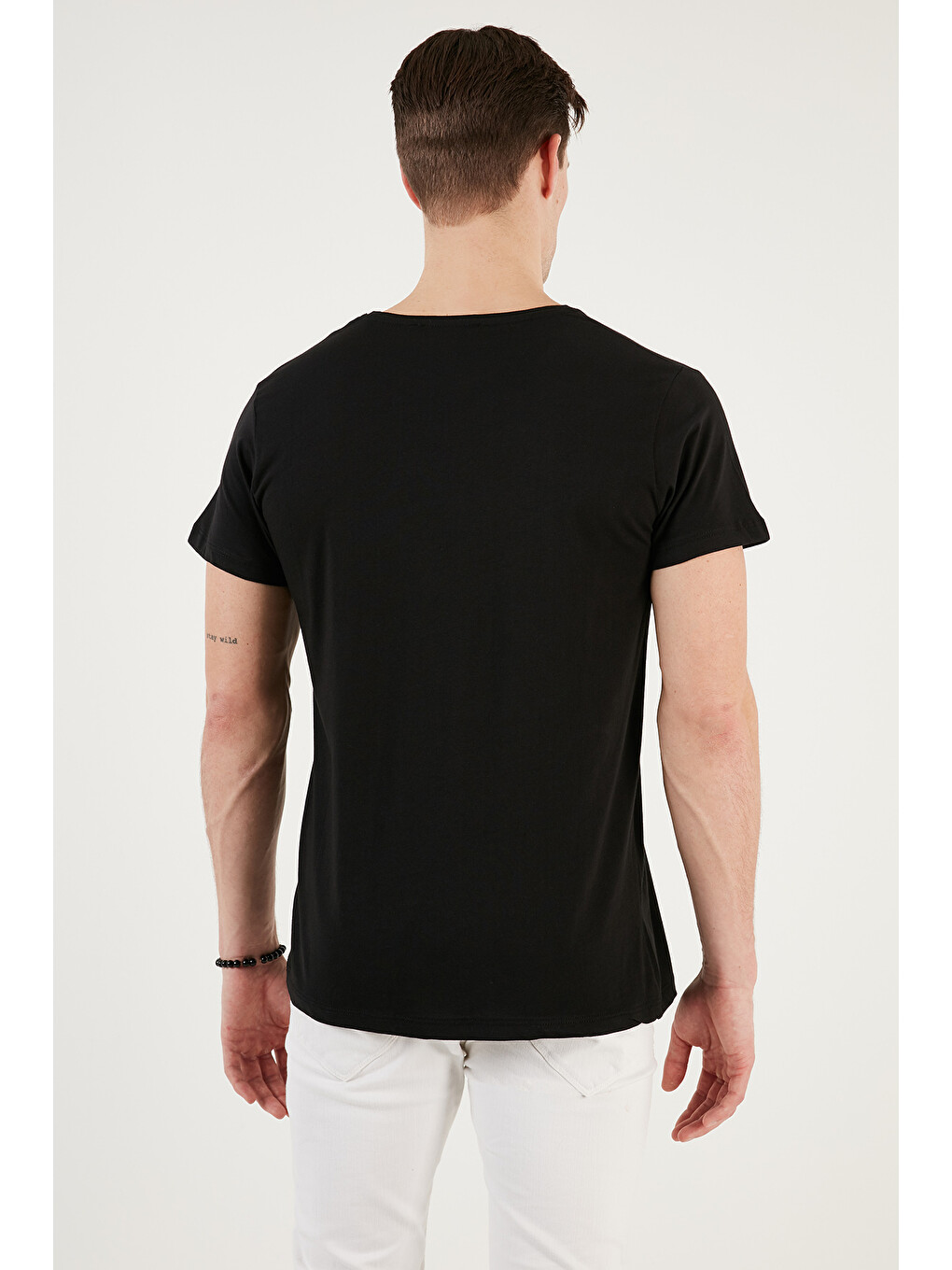 Siyah Bisiklet Yaka %100 Pamuk Slim Fit Tişört-4