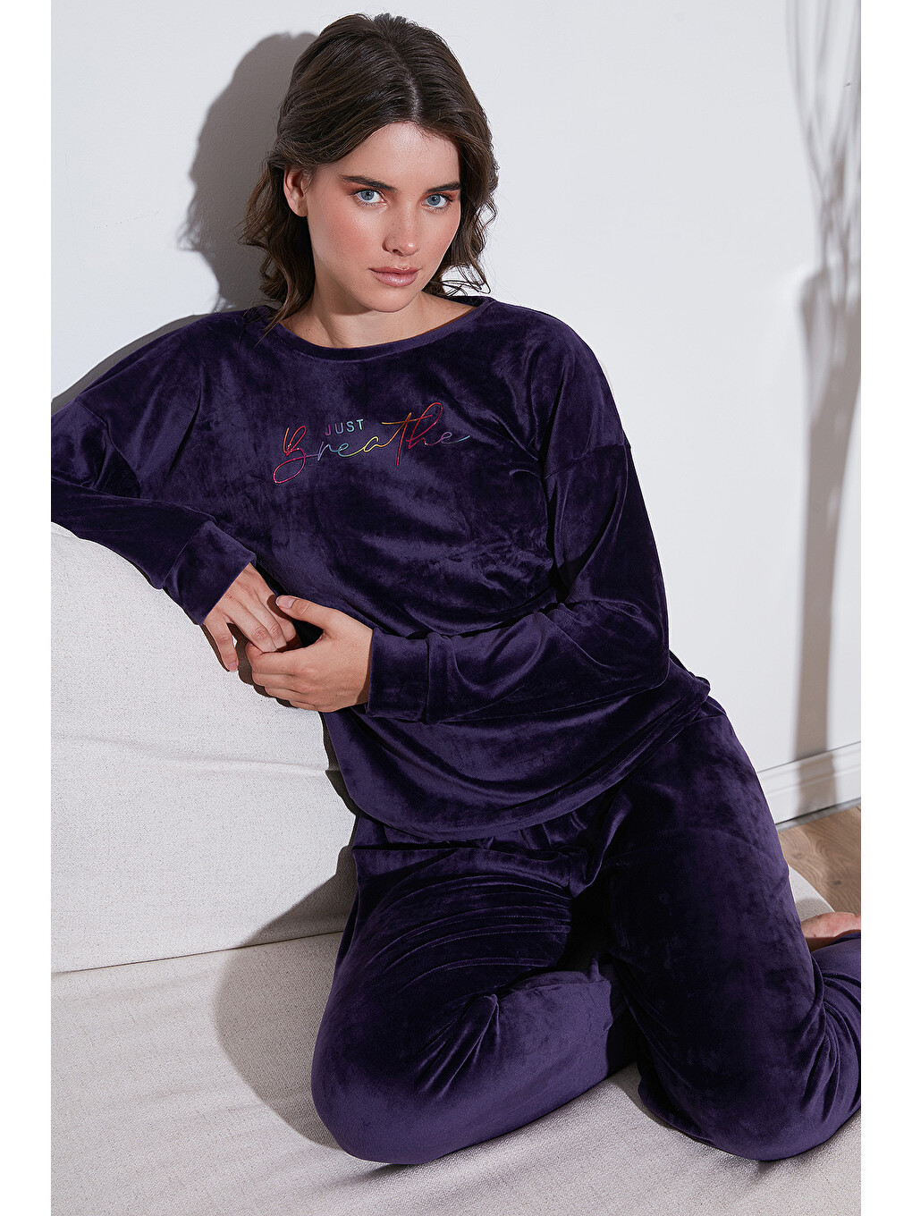 Mor Regular Fit Yumuşak Dokulu Kadife Kadın Pijama Takımı 6094200w4