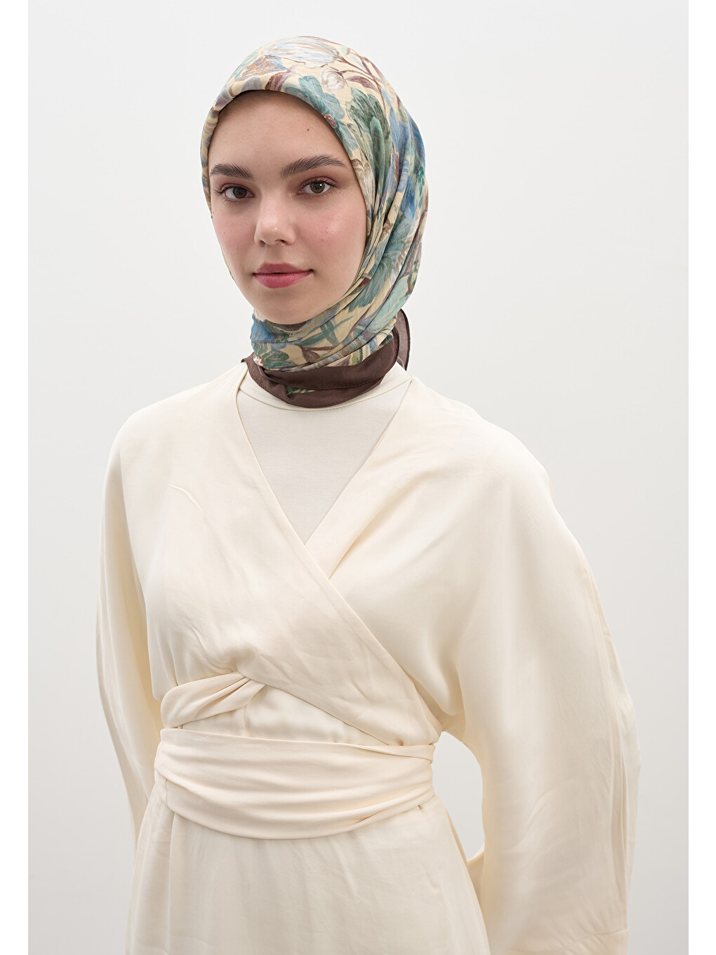Sarı Vintage Garden Desen Pamuklu Viskon Eşarp Fındık Kabuğu-1