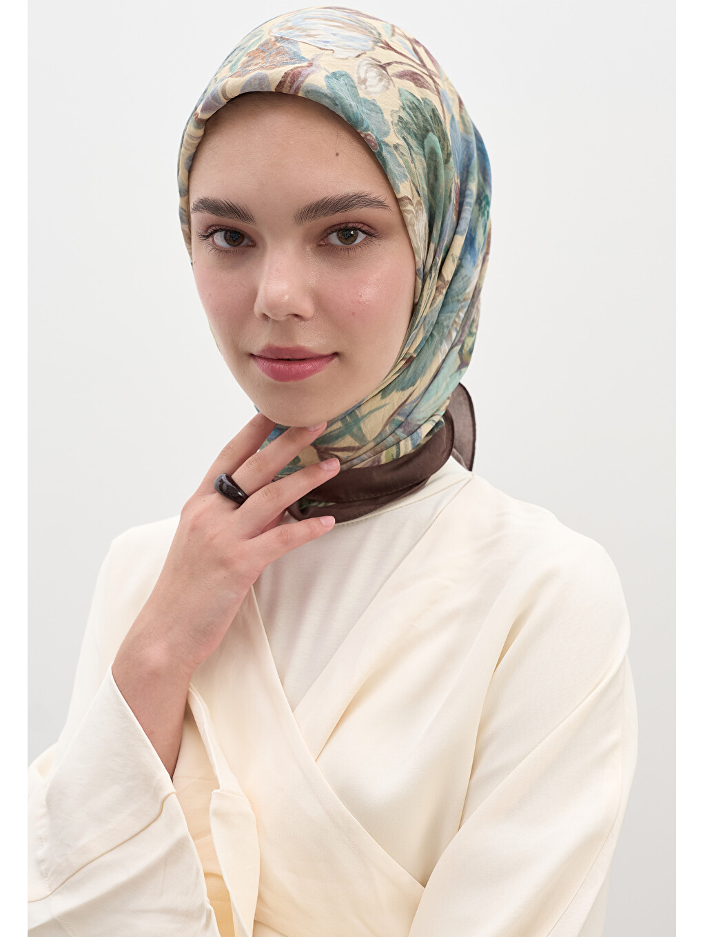 Sarı Vintage Garden Desen Pamuklu Viskon Eşarp Fındık Kabuğu-2
