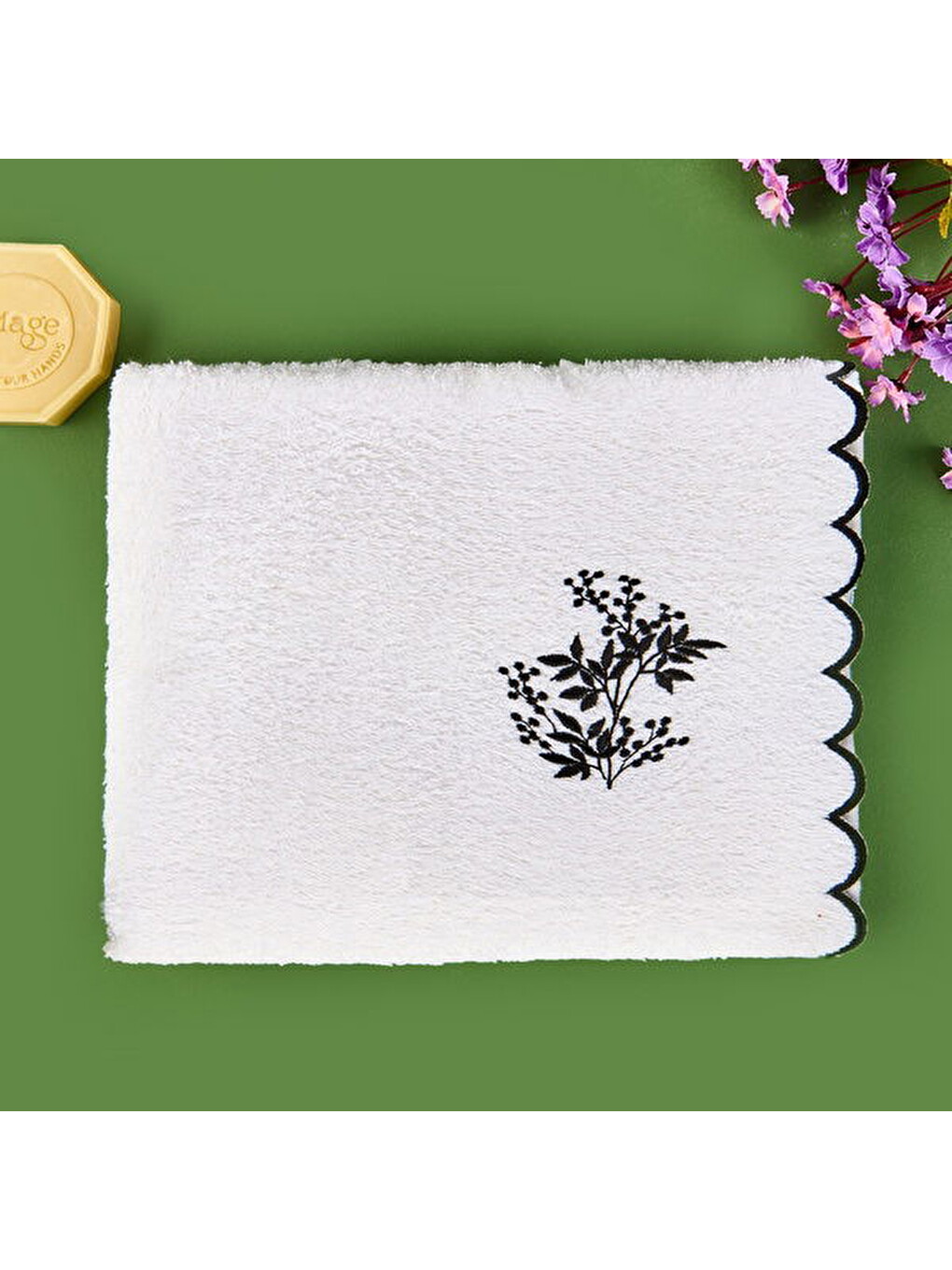 Lila Soft French Cottage Onda Yüz Havlusu - Ekru / Siyah - 50x90 cm