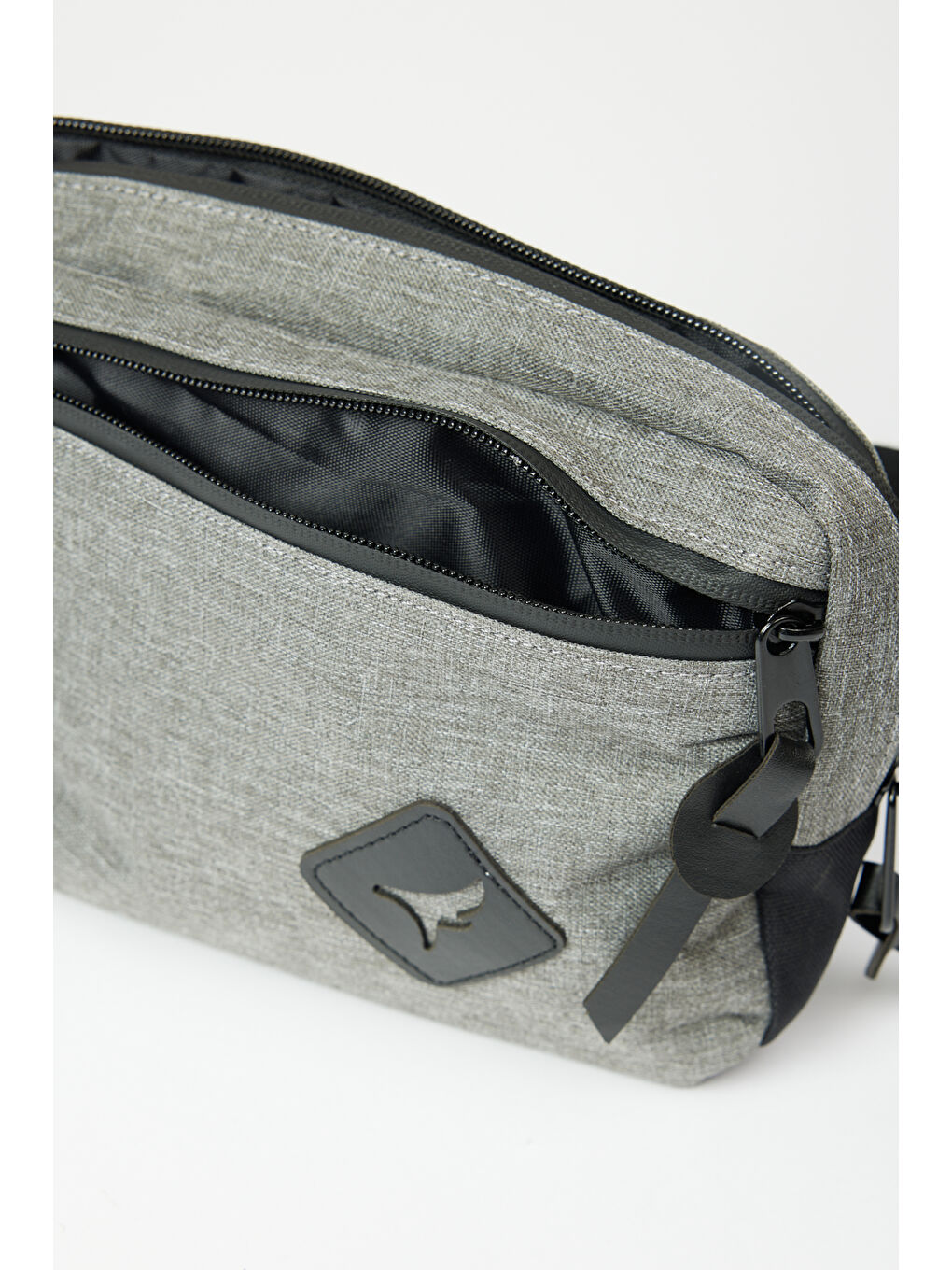 Erkek Gri-Siyah Fermuarlı Bel Çantası-4