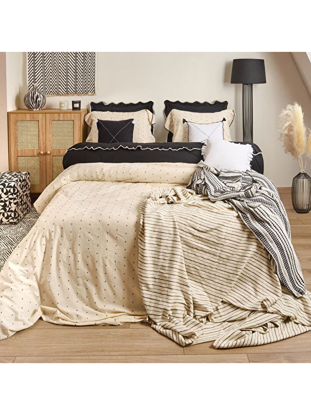 Lila Soft Radiant Çift Kişilik Pike - Ekru / Siyah - 200x230 cm-4