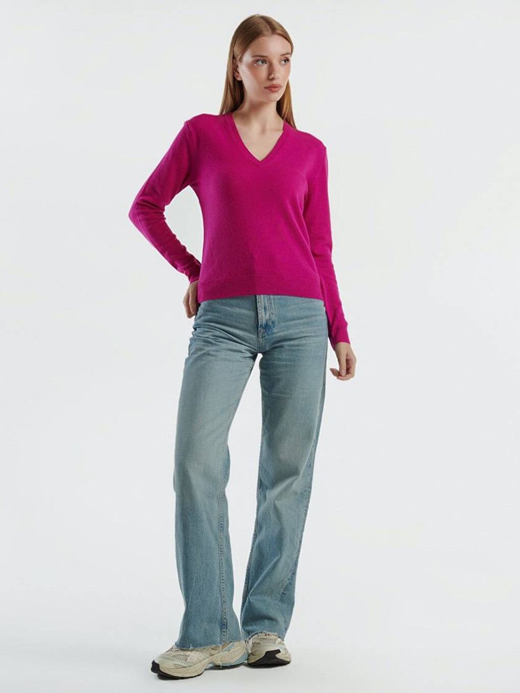 Kadın Fuşya V Yaka %100 Merino Kazak