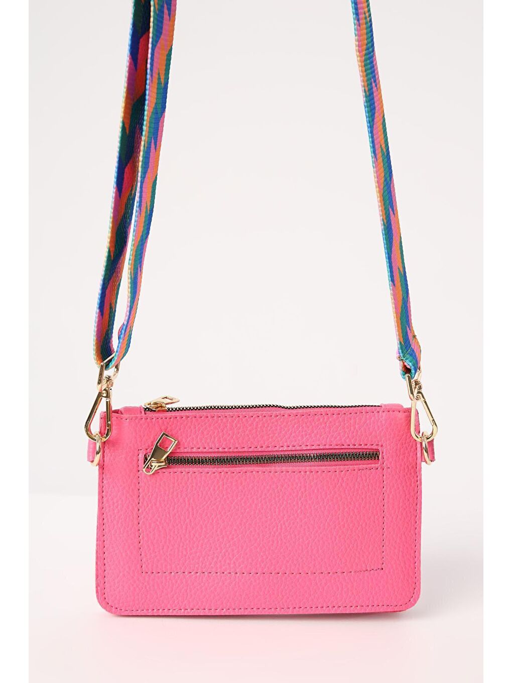 Fuşya Desenli Askılı Suni Deri Omuz Çantası-1