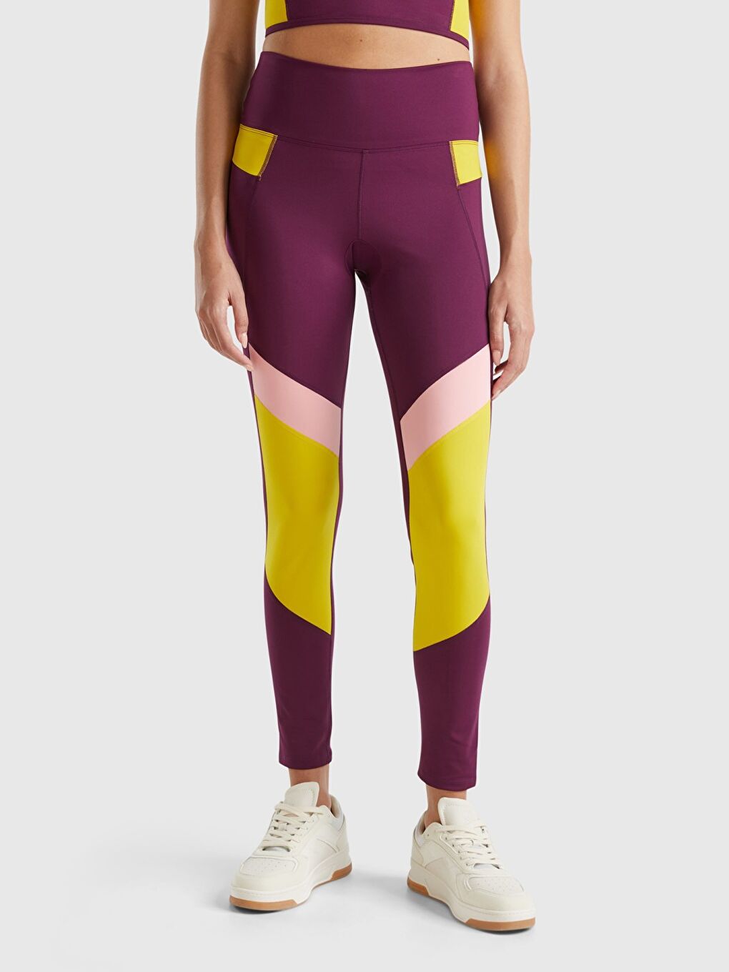 Kadın Bordo Kontrast Renk Detaylı Arkası Telefon Cepli Yüksek Bel Tayt