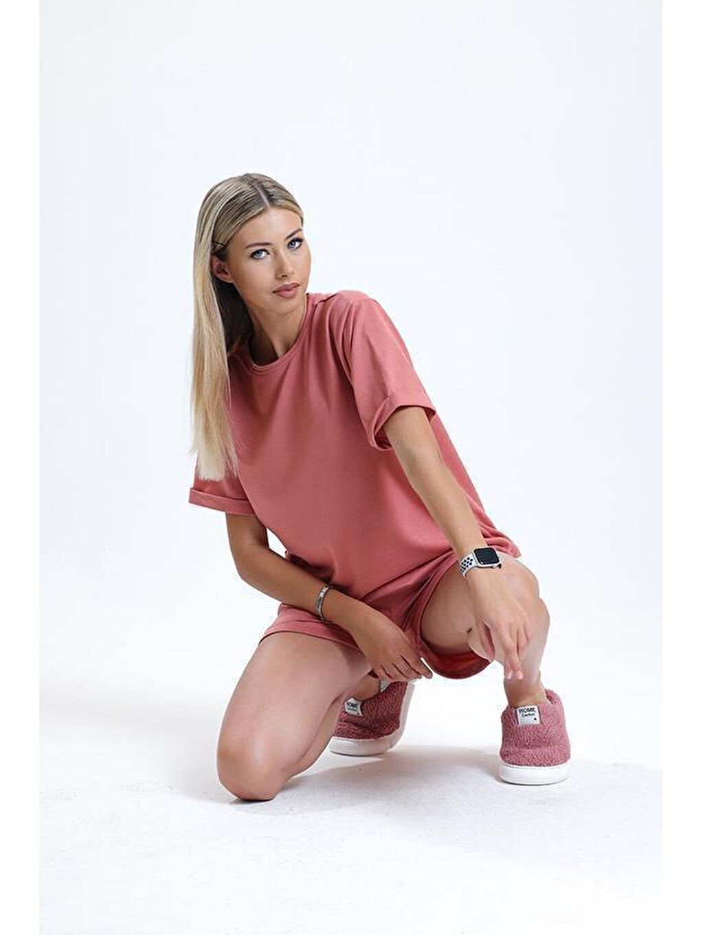 Pembe Bisiklet Yaka Kısa Kollu Şortlu Kadın Pijama Takımı-4