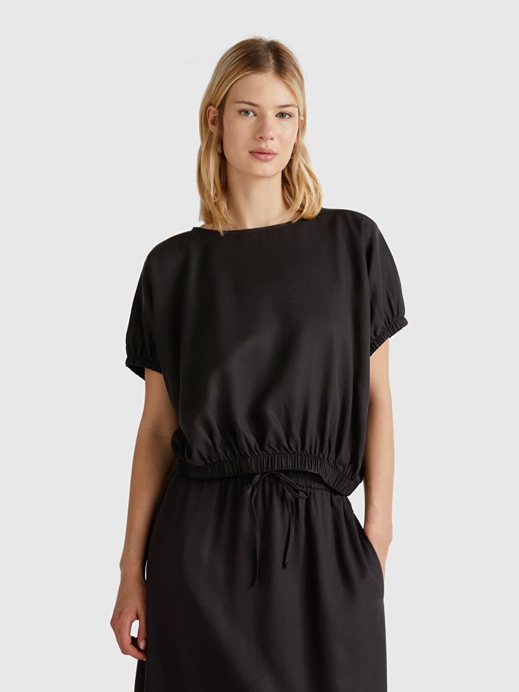 Kadın Siyah %100 Liyosel Beli Lastikli Kimona Kol Bluz