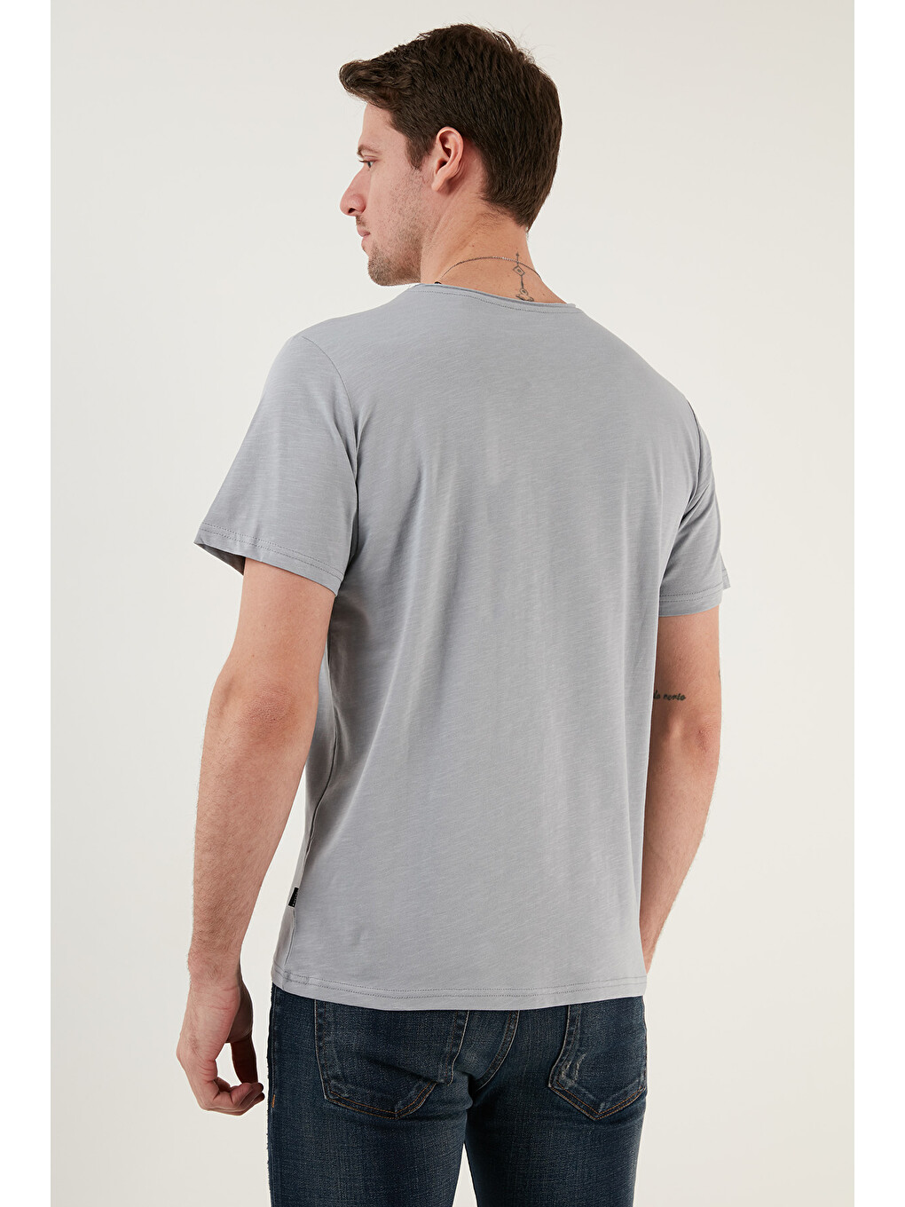 Gri Bisiklet Yaka %100 Pamuk Slim Fit Basic Tişört 59020001-4