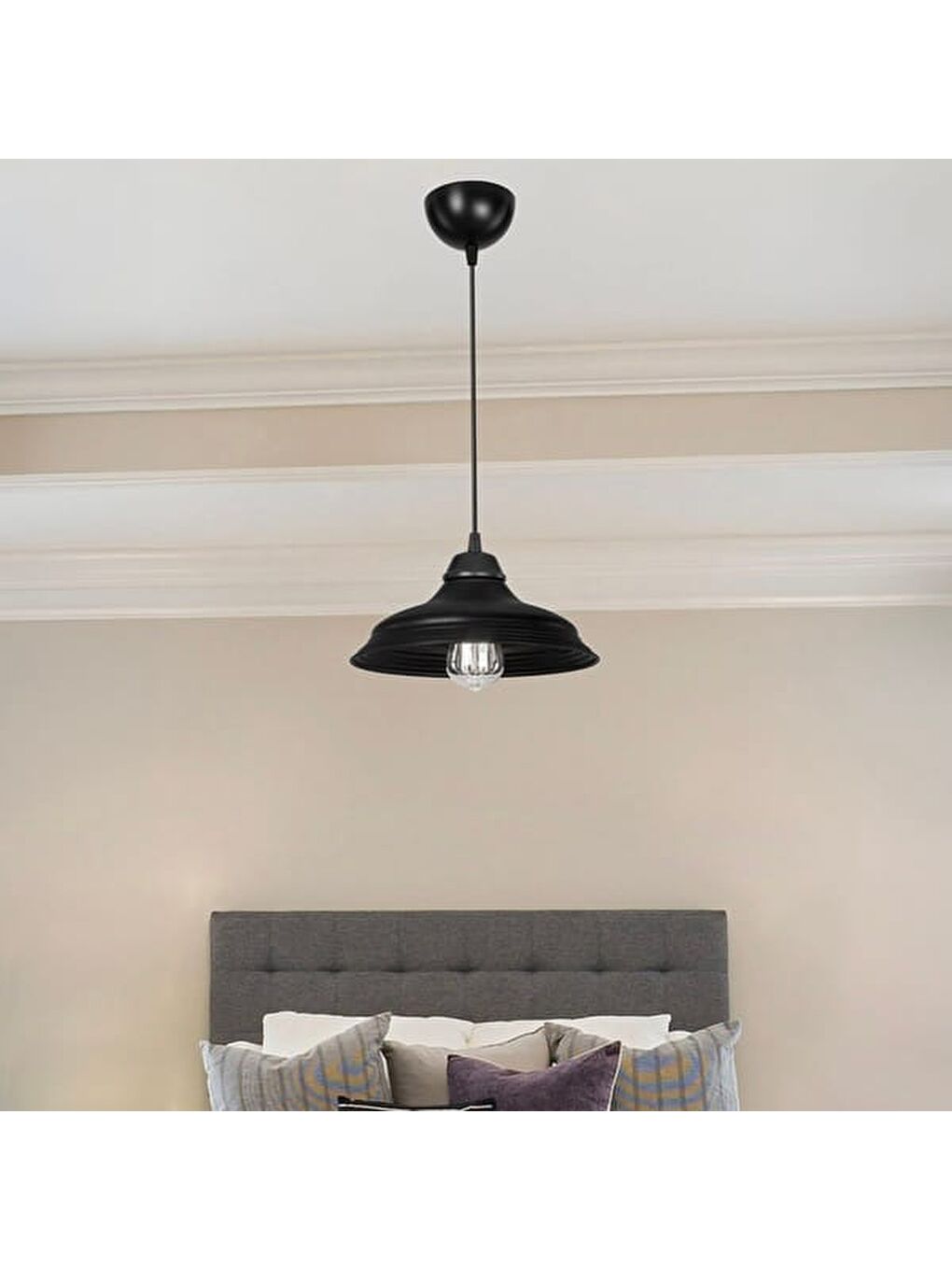 Lama Metal Sarkıt - Siyah