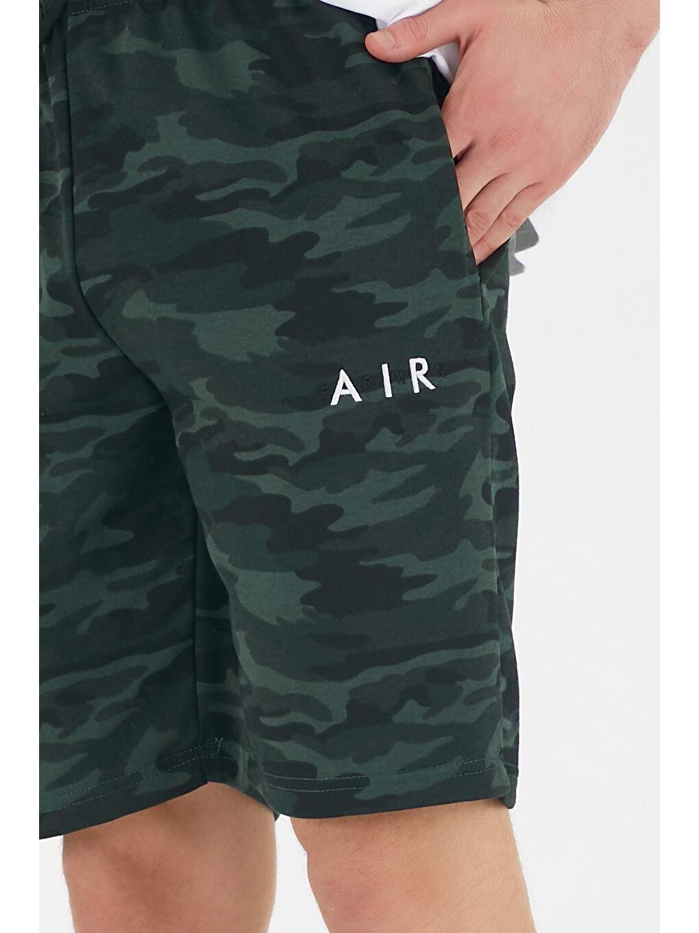 Yeşil Dar Kalıp Air Baskılı Erkek Şort SPR21Y52-3