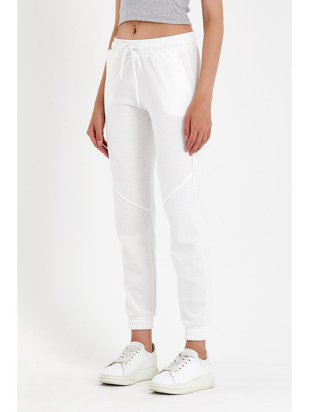 Ekru Kadın Regular Fit İnce Eşofman Altı SPR22BE158-3