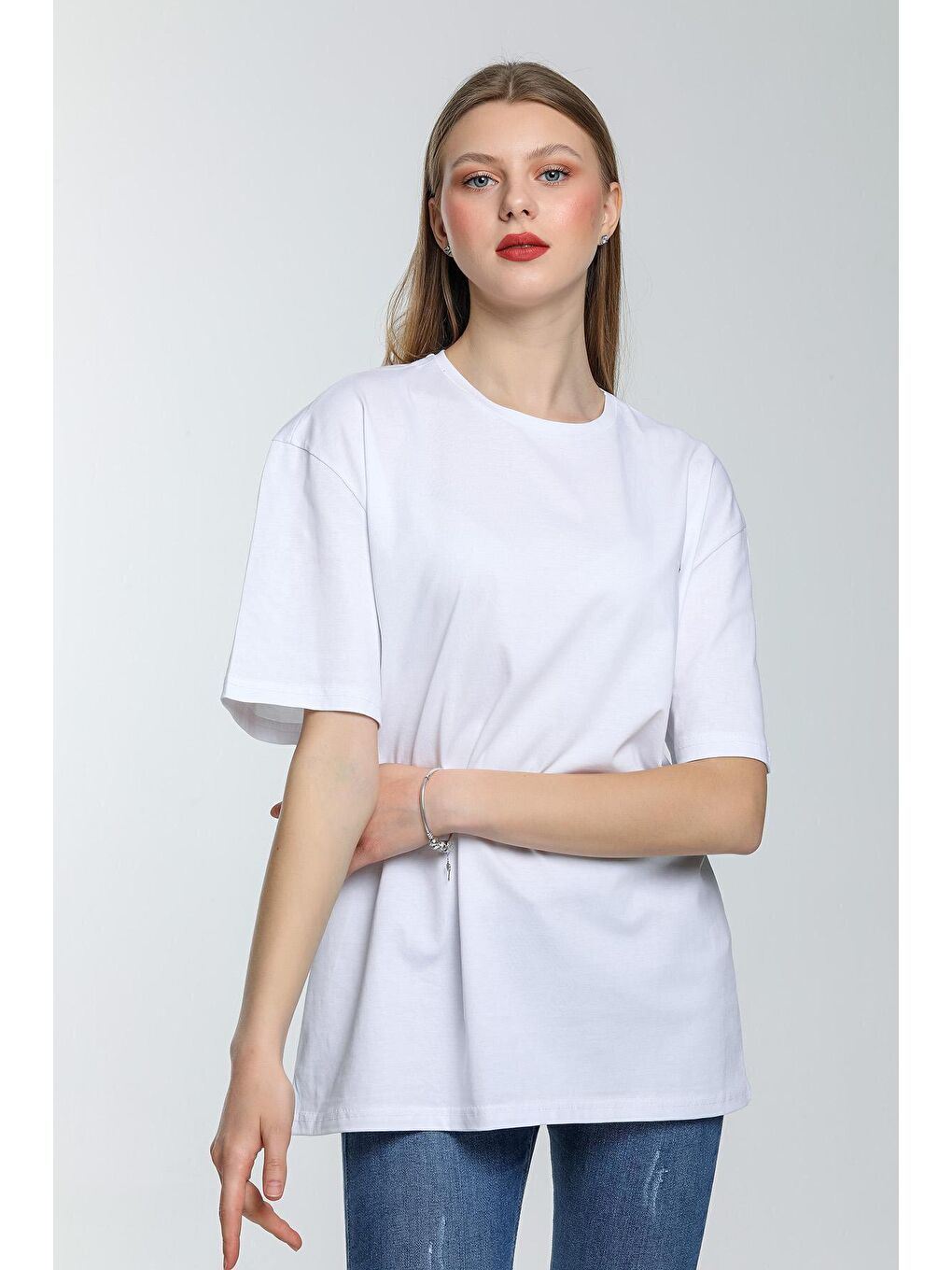 Beyaz Kadın Bisiklet Yaka Regular Fit Air Baskılı Tişort SPR21YK23-3