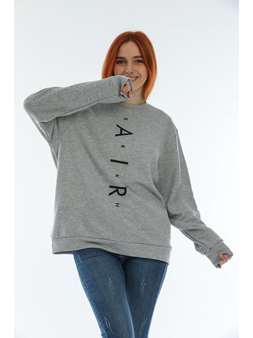 Gri Kadın Bisiklet Yaka Oversize Fit Aır Baskılı İnce Sweatshirt SPR22SWK101-3