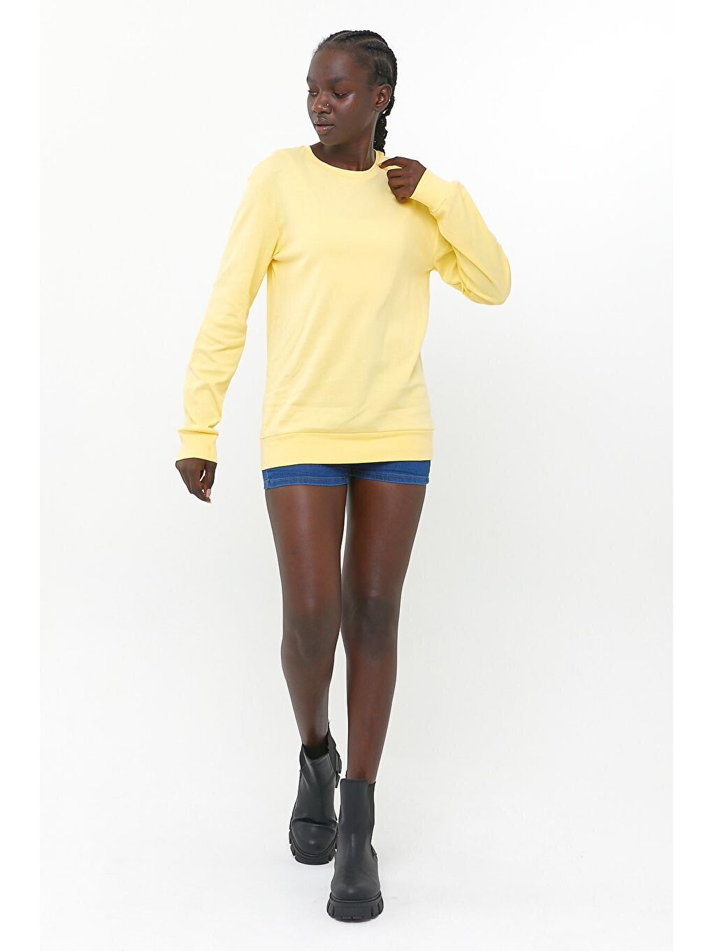 Sarı Kadın Bisiklet Yaka Regular Fit Sweatshirt spr21k17-1