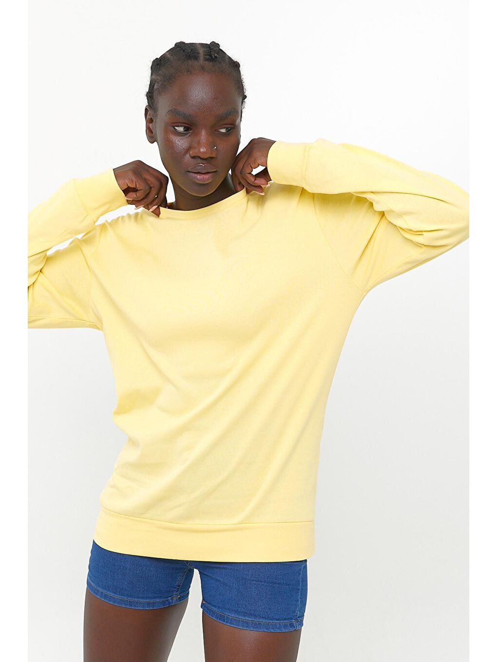 Sarı Kadın Bisiklet Yaka Regular Fit Sweatshirt spr21k17-2