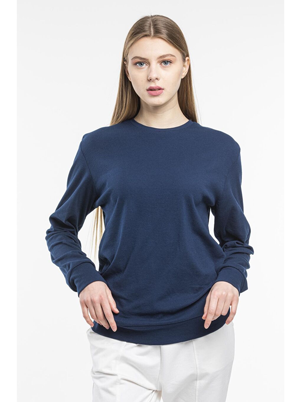 Lacivert Kadın Bisiklet Yaka Regular Fit Sweatshirt spr21k17-1