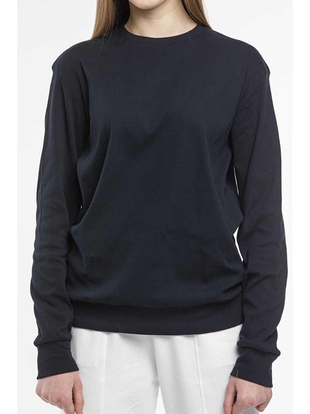 Siyah Kadın Bisiklet Yaka Regular Fit Sweatshirt spr21k17