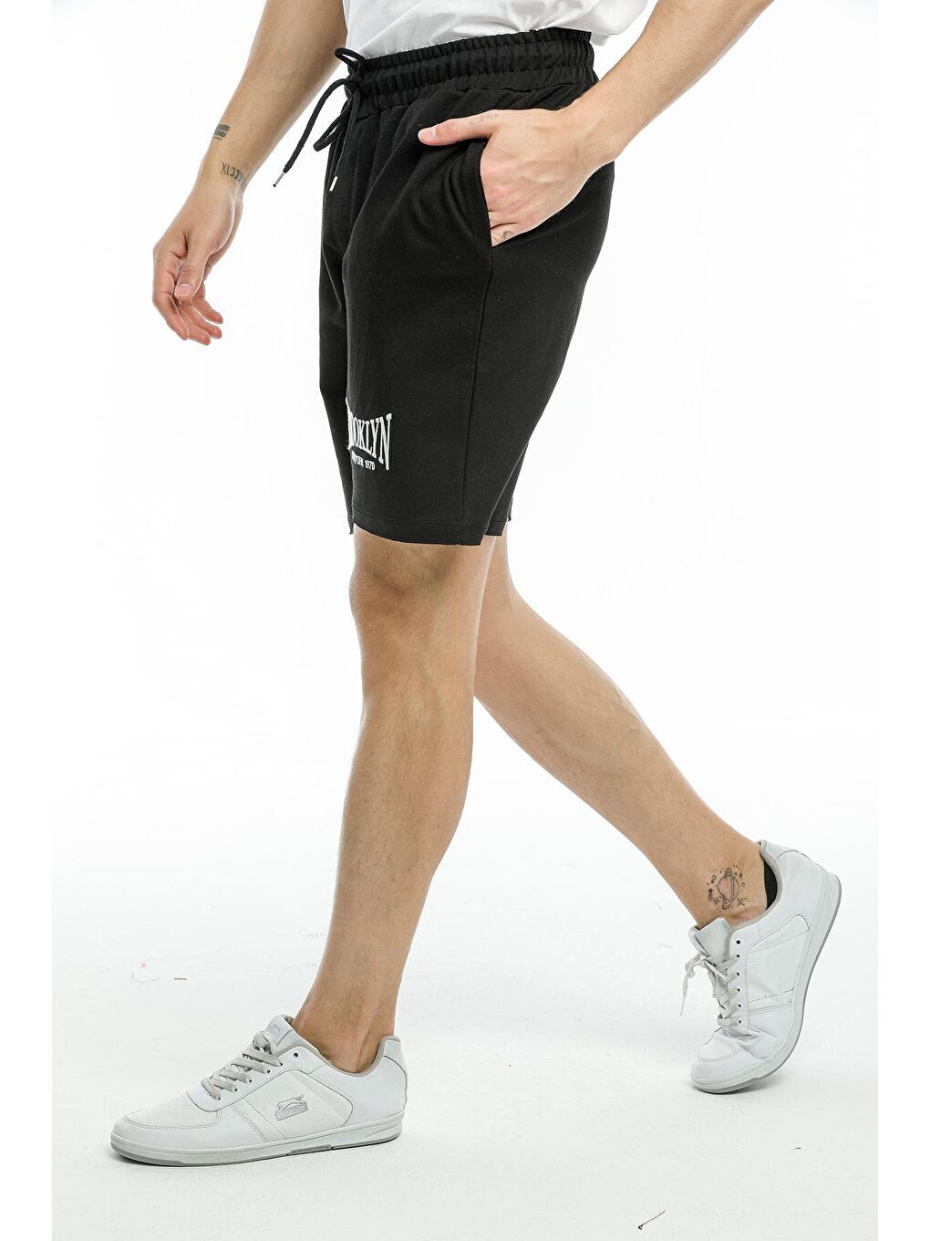 Siyah Nakışlı Erkek Şort SPR21Y58-1