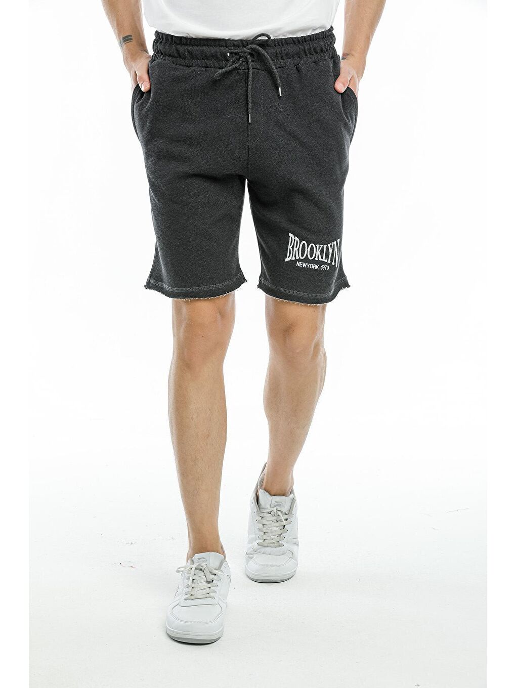 Antrasit Nakışlı Erkek Şort SPR21Y58-2