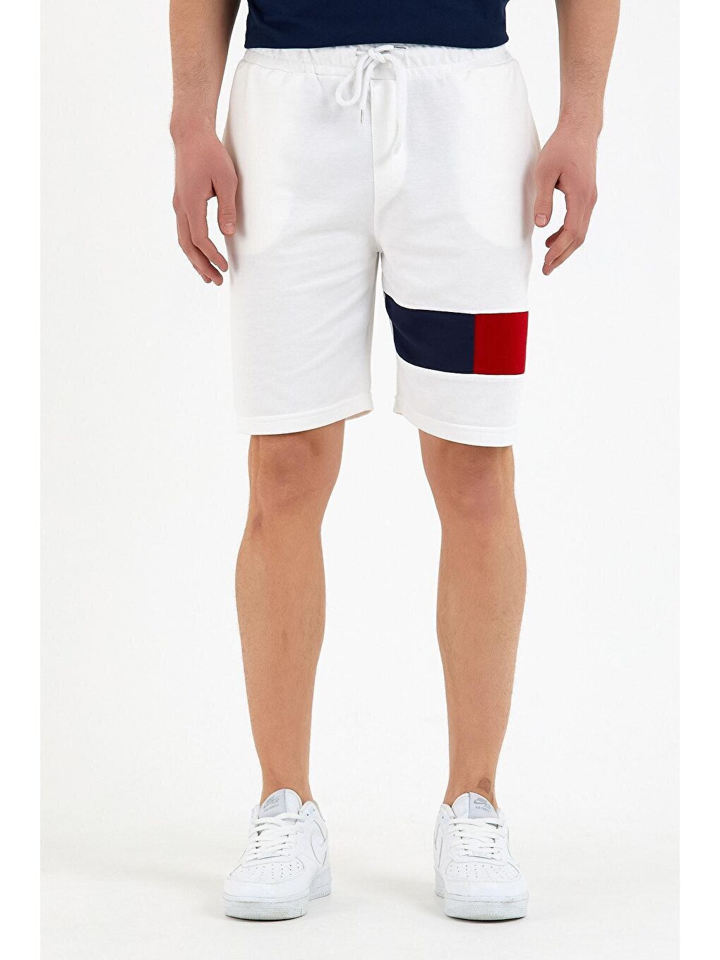 Ekru Regular Fit Orta Boy Garnili Erkek Şort SPR22SR193