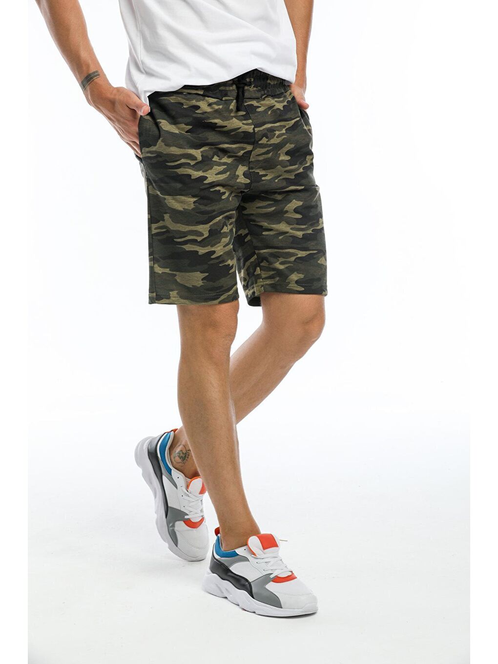 Yeşil Erkek Regular Fit Orta Boy Brooklyn Baskılı Şort SPR22SR208-1