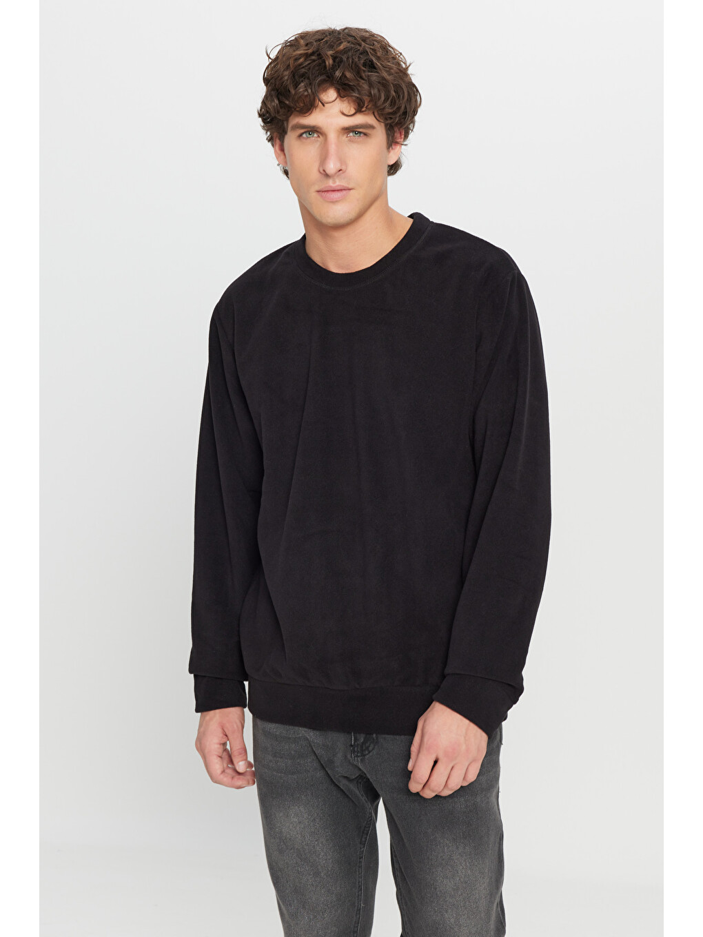 Erkek Siyah Standart Fit Normal Kesim Bisiklet Yaka Sweatshirt Polar