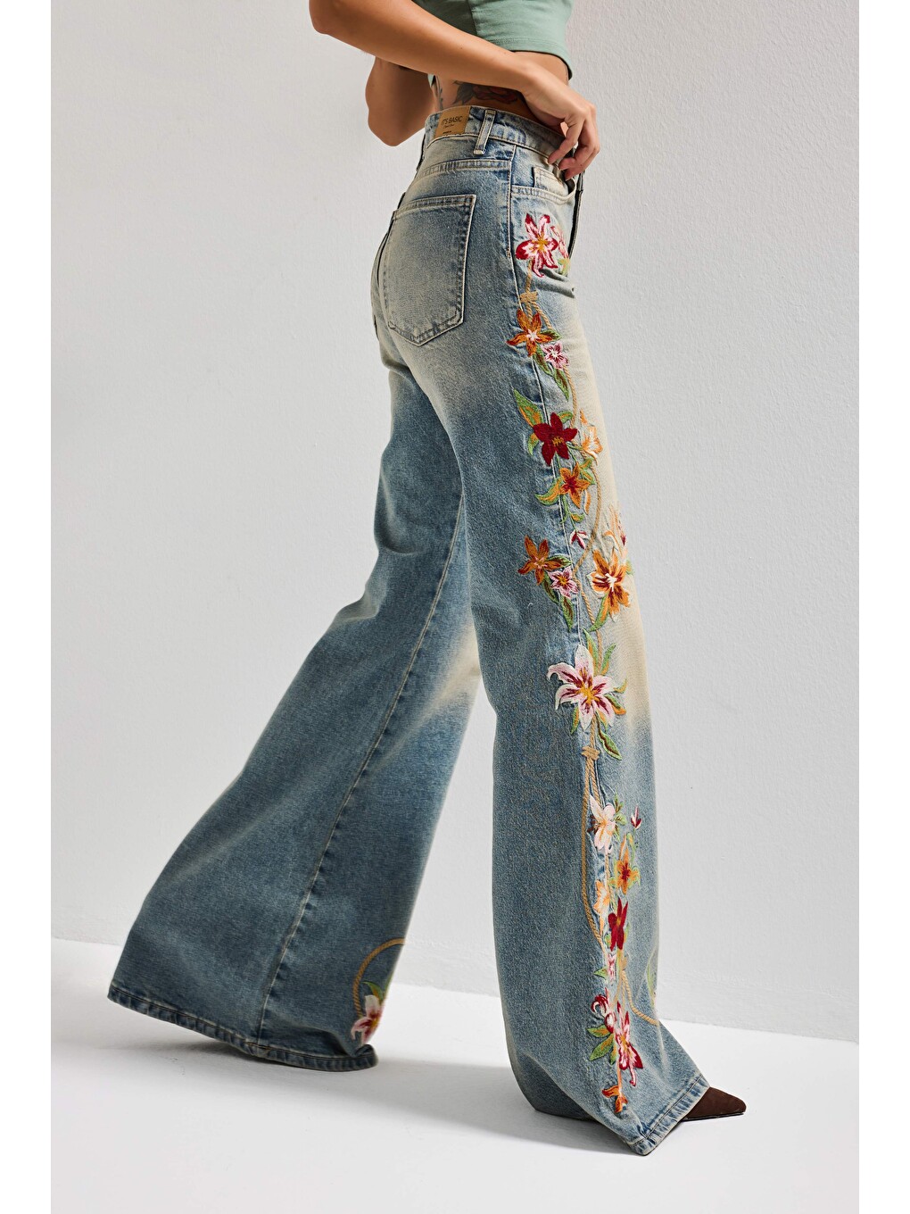 Mavi Kadın T.kot Rengi 4s6-32 Flare Fit Elastan Kumaş Özel Nakış Detaylı Tasarım Denim Jean-2