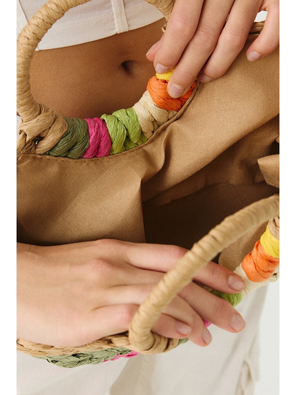 Kahverengi Çok Renkli Hasır El Çantası Y9228 Camel-2