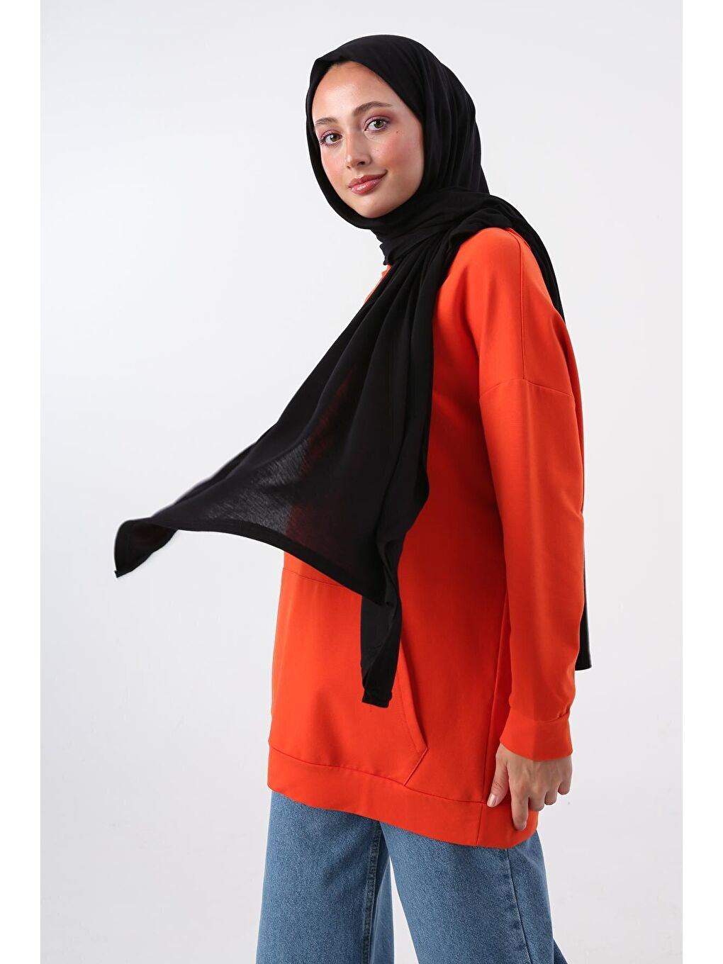 Siyah Pamuk Viskon Karışımlı Penye Şal