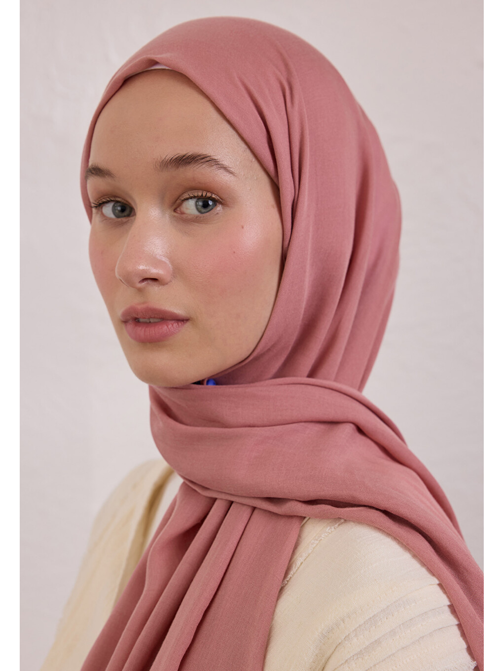 Pembe Soft Viskon Şal Gülkurusu-1