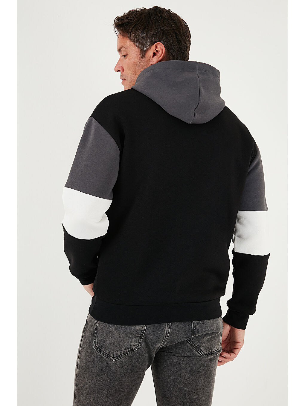 Siyah Pamuklu Regular Fit Kapüşonlu İçi Tüylü Yumuşak Şardonlu Erkek Hoodie 5905299-5