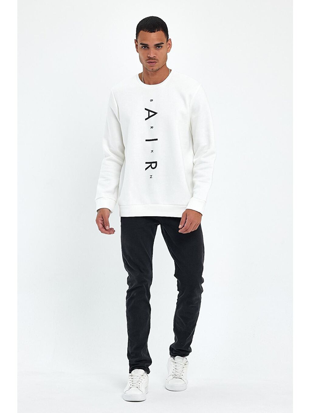 Ekru Erkek Bisiklet Yaka Regular Fit Air Baskılı İnce Sweatshirt SPR22SW131