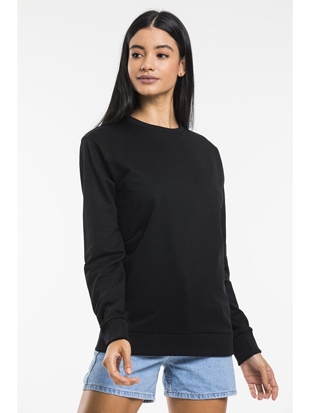 Siyah Kadın Bisiklet Yaka Regular Kalıp İnce Pamuklu Sweatshirt SPR21K30-3