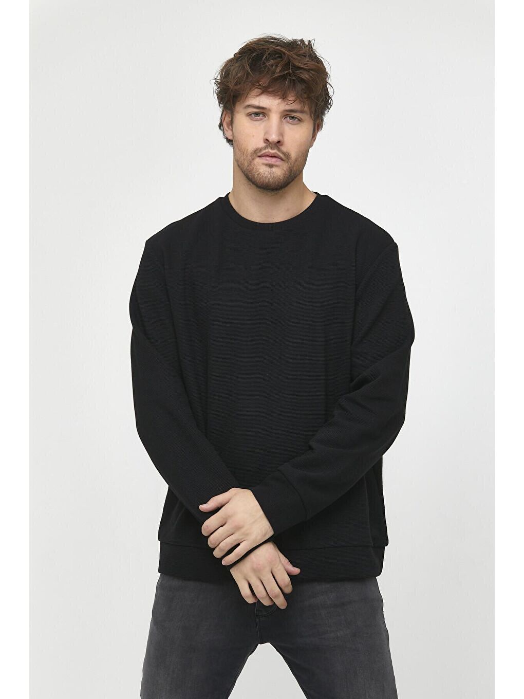 Siyah Erkek Bisiklet Yaka Regular Fit İnce Sweatshirt SPR 20K30-2