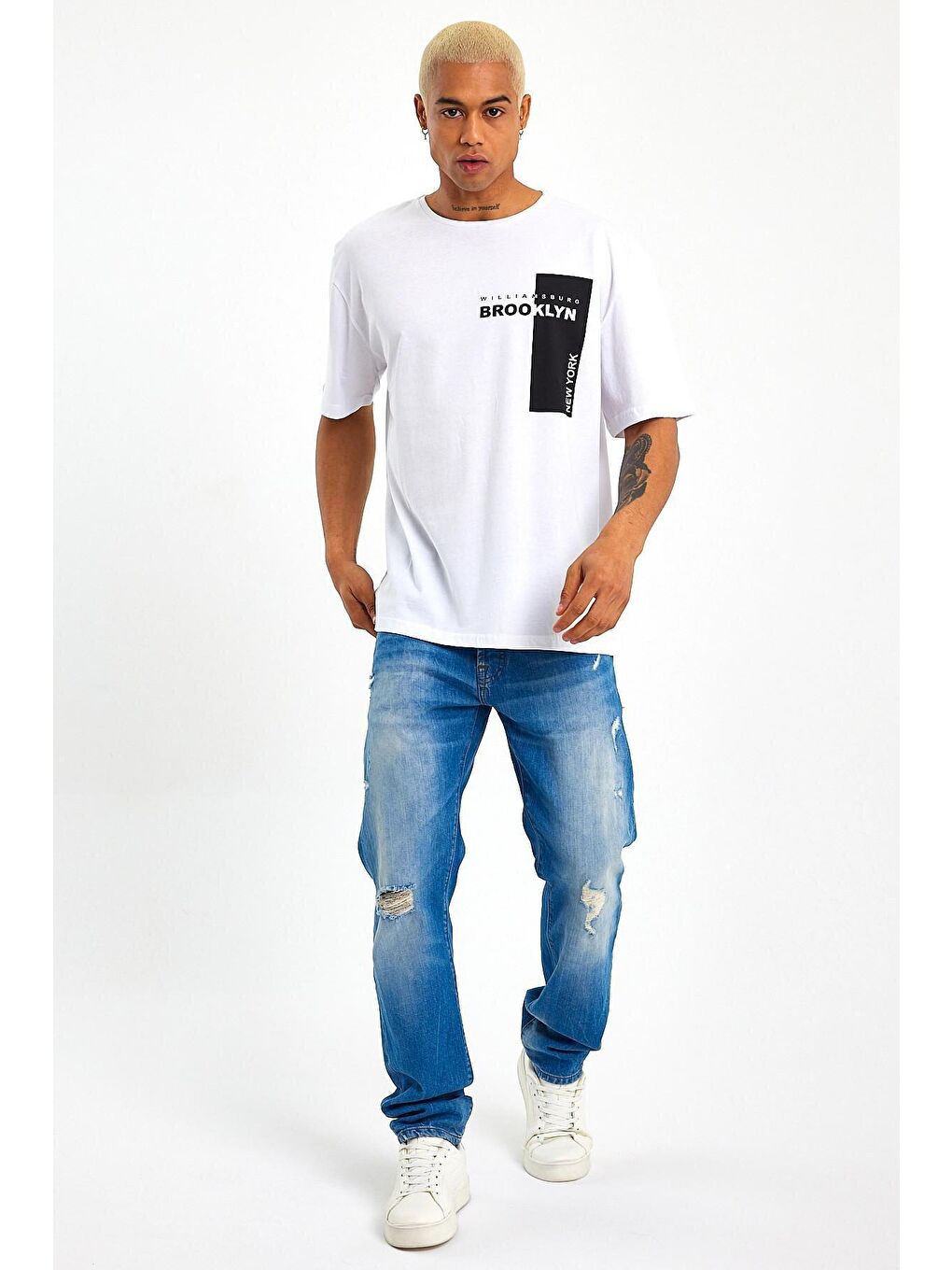 Beyaz Bisiklet Yaka Slim Fit Baskılı Erkek Tişört SPR21Y21-3